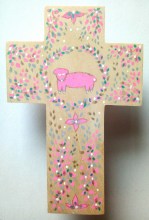 Croix murale petit agneau rose